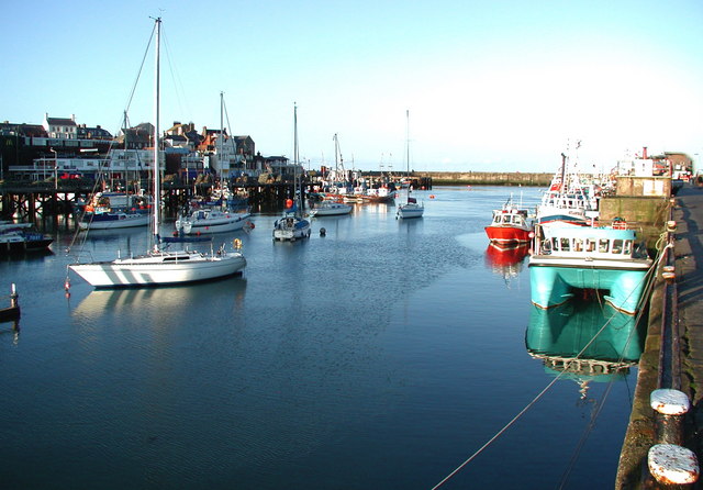 Bridlington Harbour Paul Glazzard Cc By Sa 2 0 Geograph Britain