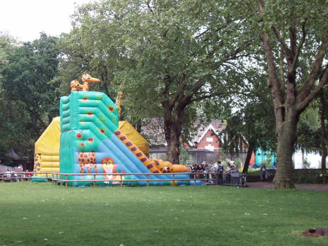 full size bouncy castle