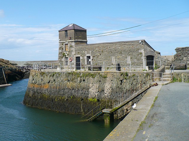 Amlwch Port