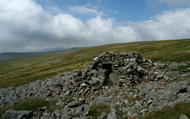 Bothy Peter Mcdermott Cc By Sa Geograph Britain And Ireland