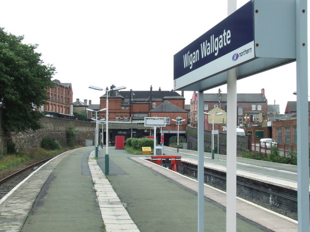 wigan wallgate station