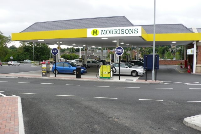 morrisons-petrol-station-morpeth-nigel-mykura-geograph-britain-and