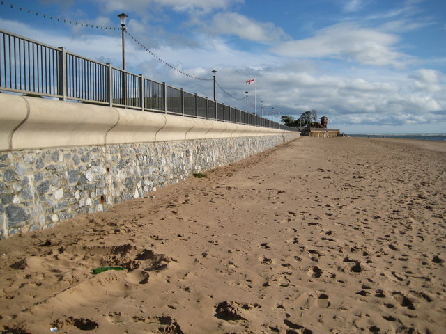 Recurved Sea Wall