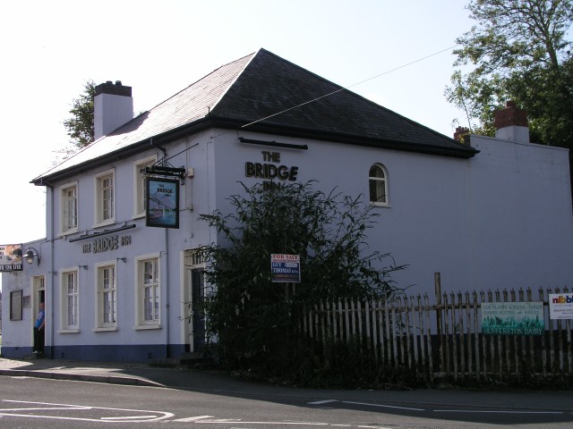 Pembrokeshire Pubs: The Bridge Inn, Victoria Road