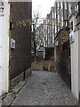 Primrose Mews, entrance