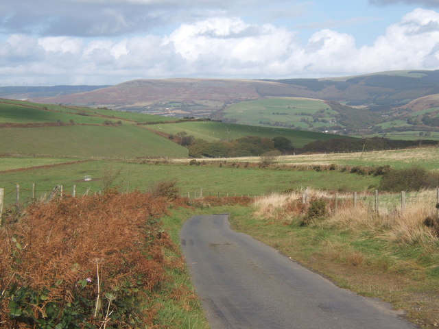 High lane with fine views to the north