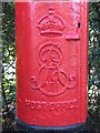 Edward VII postbox near Prudhoe station - royal cipher