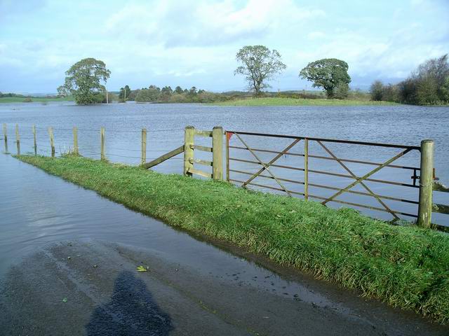 Flooding near Halleaths