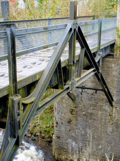 Pont y Cafnau iron rail bridge and aqueduct (1793)