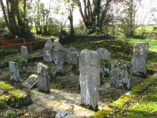 Clonmore graveyard