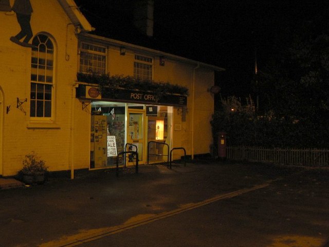 Ferndown: Wimborne Road Post Office