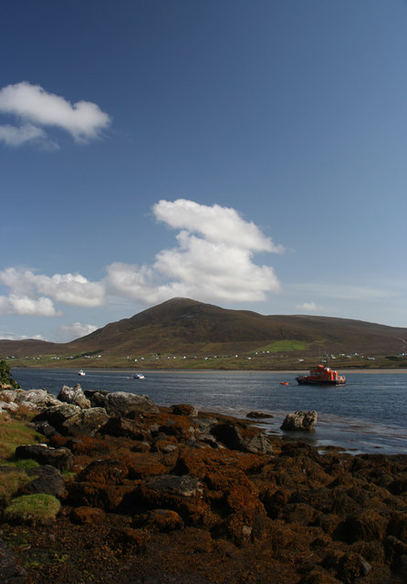 Achill Sound © Bob Shires cc-by-sa/2.0 :: Geograph Ireland