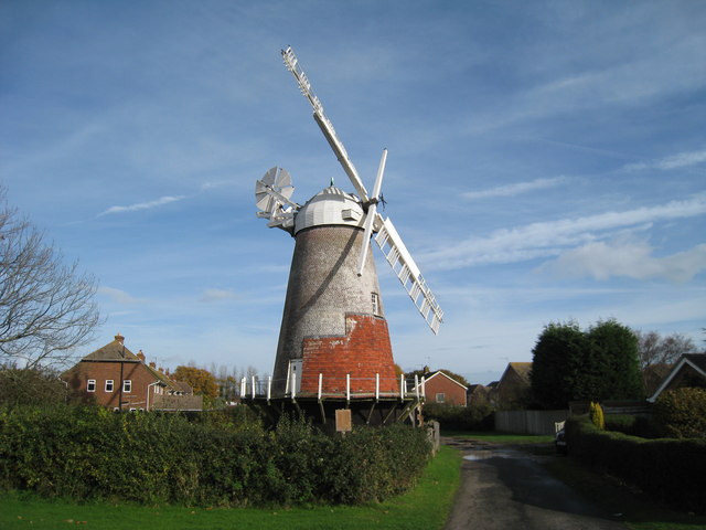 Polegate Windmill, Park Croft, Polegate, East Sussex