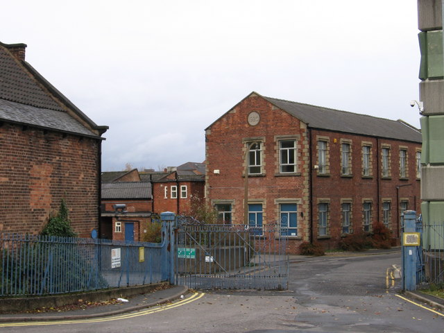 Chesterfield - Robinsons factory... © Dave Bevis cc-by-sa/2.0 ...