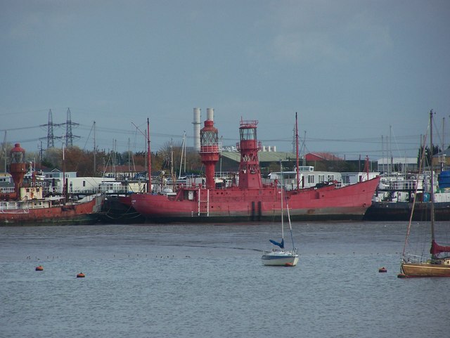 Lightship at Port Werburgh © David Anstiss cc-by-sa/2.0 :: Geograph ...