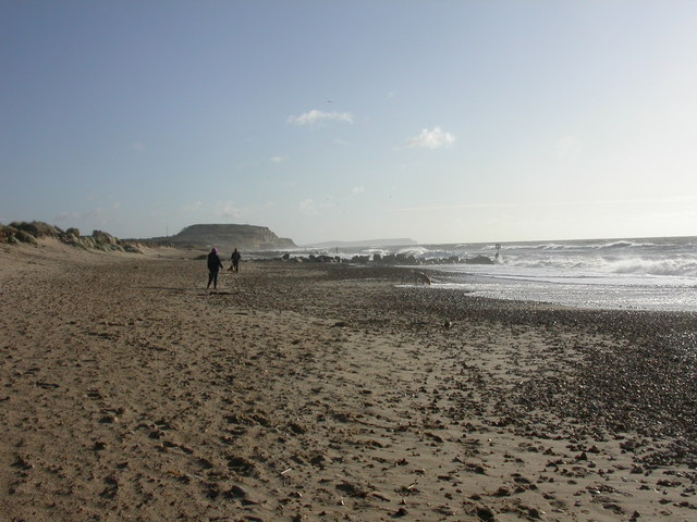 Rock armour groyne, Solent Beach © Mike Faherty :: Geograph Britain and ...