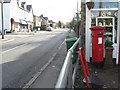 Keston: postbox № BR2 233, Heathfield Road