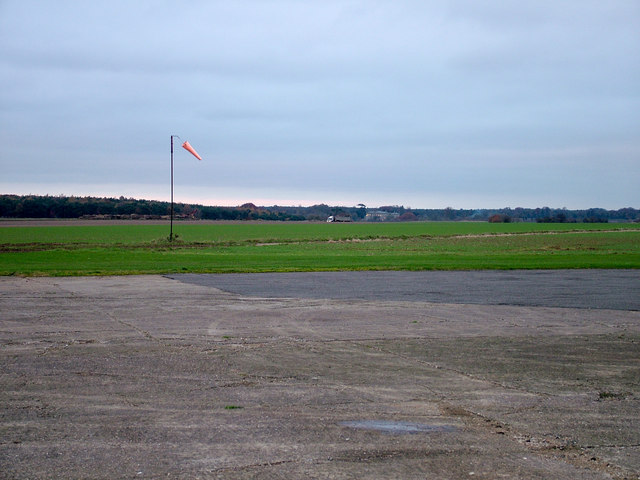 Knettishall airfield © John Goldsmith :: Geograph Britain and Ireland