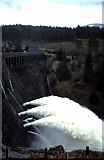 NN3780 : Laggan Dam by ronnie leask