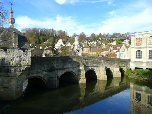 Bradford-on-Avon's mediaeval town bridge © Jonathan Billinger cc-by-sa ...