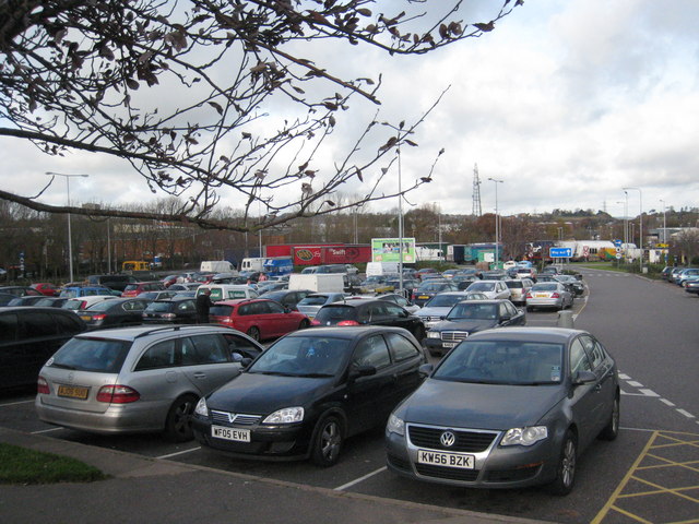 exeter-st-davids-station-entrance-jaggery-geograph-britain-and-ireland