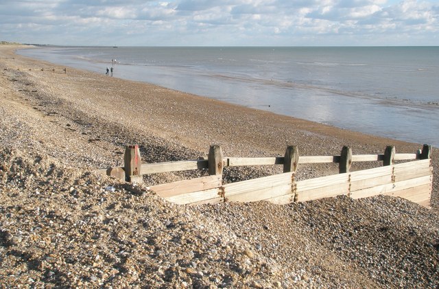 Groyne on Atherington Beach © Basher Eyre cc-by-sa/2.0 :: Geograph ...