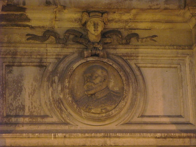 Bas relief of Edward VII, Newcastle Central station main exit