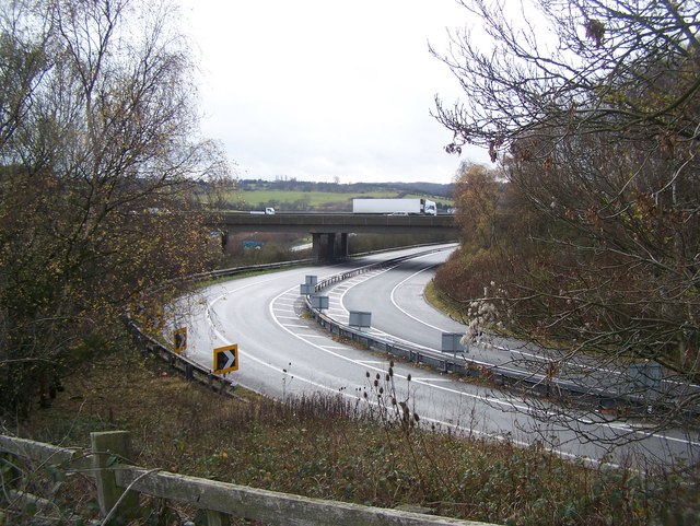 Junction 5 Of M2 Motorway © David Anstiss Cc By Sa20 Geograph