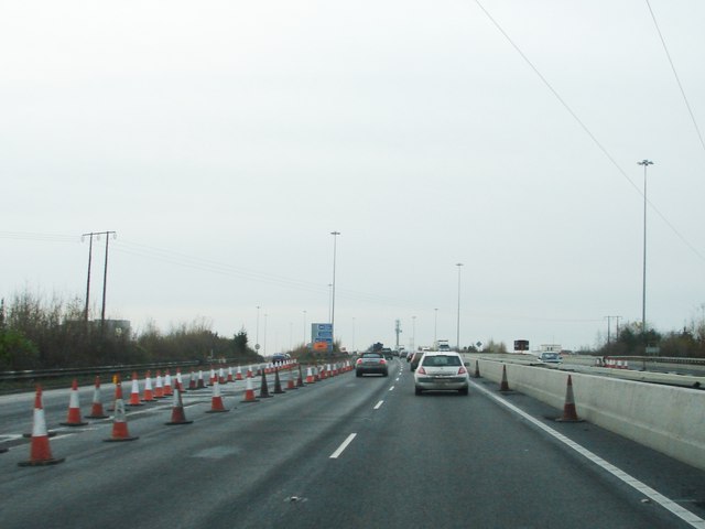 Junction 5 on the M50 © Ian Paterson cc-by-sa/2.0 :: Geograph Ireland