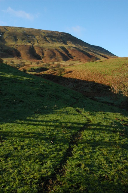 hay-bluff-philip-halling-geograph-britain-and-ireland