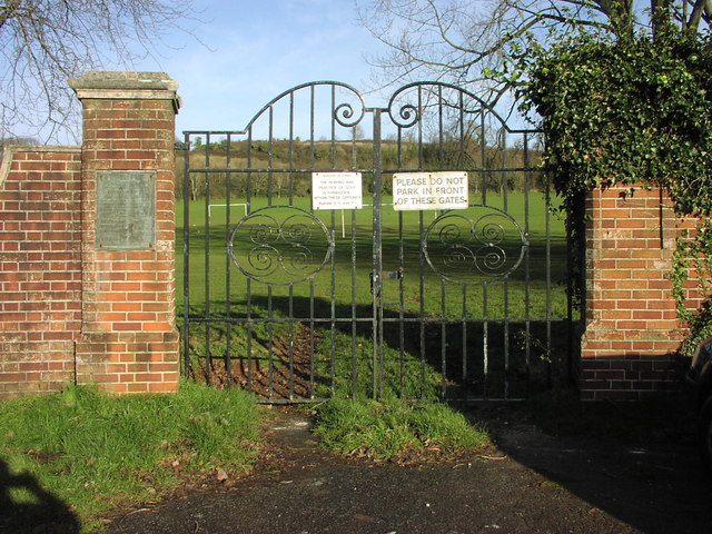 King George V playing field  gates