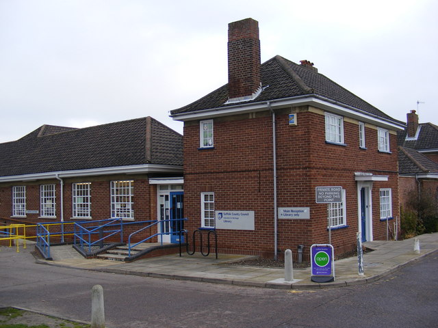 Saxmundham Library