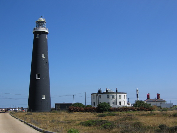 Dungeness lighthouse © Martin Horsfall cc-by-sa/2.0 :: Geograph Britain ...