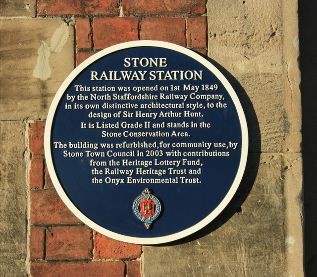 2008 : Plaque on Stone Railway Station