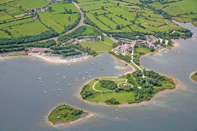 Visitor Centre and sailing club at... © Richard Bird cc-by-sa/2.0 ...