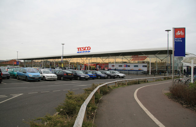 Tesco, Cambridge © Chris Allen :: Geograph Britain and Ireland