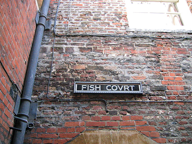 Wall and sign Fish Court Hampton Court © John S Turner :: Geograph