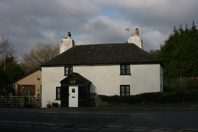 Goodstone Cross Toll House