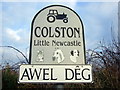 Farm sign with animals