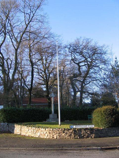 War memorial, Old Birmingham Road at the top of Rose Hill