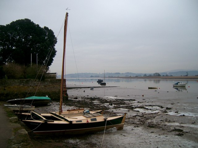 Estuary shore at Topsham