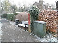 Postbox in Redhill Road