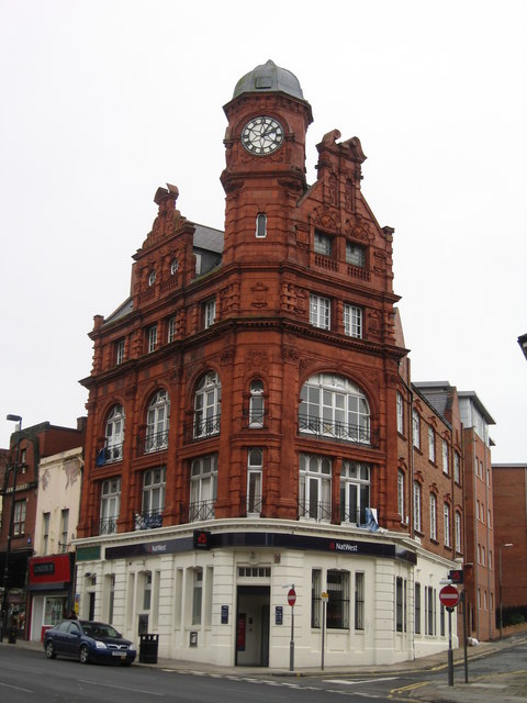 NatWest Bank, London Road © Sue Adair :: Geograph Britain ...