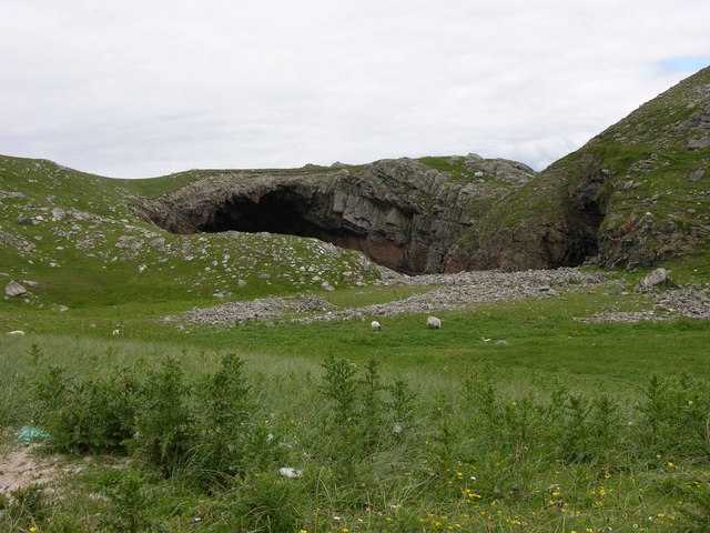 Landward side of cave/arch on Pabbay Mor