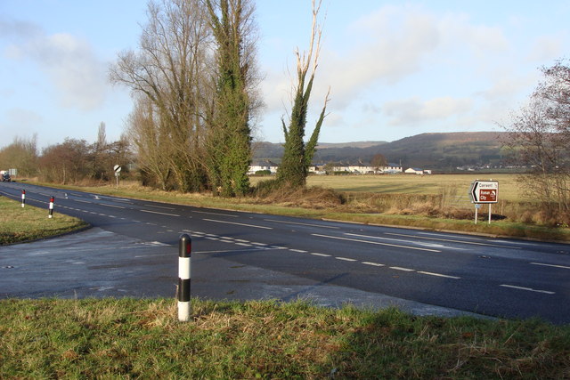 Junction of westernmost Caerwent turning with A48