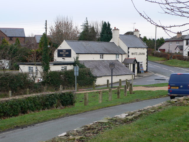 White Lion Inn, Nercwys © Eirian Evans :: Geograph Britain and Ireland