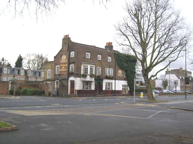 Coach & Horses pub, London Road, Isleworth