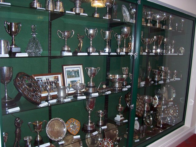 Tiverton Golf Club The Trophy Cabinet C Lewis Clarke Cc By Sa