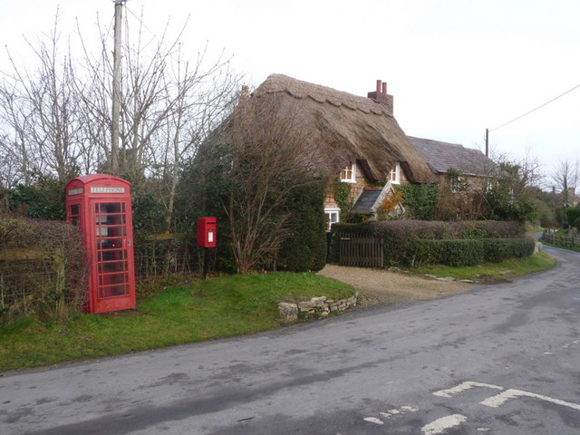 East Creech: postbox № BH20 190 and phone box