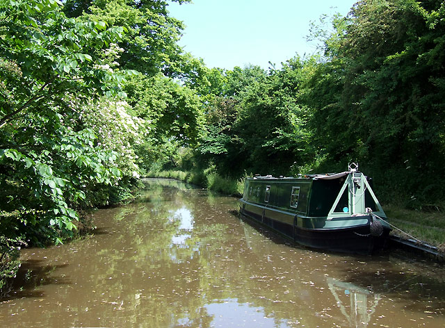 The Coventry Canal, Bedworth,... © Roger D Kidd :: Geograph Britain and ...